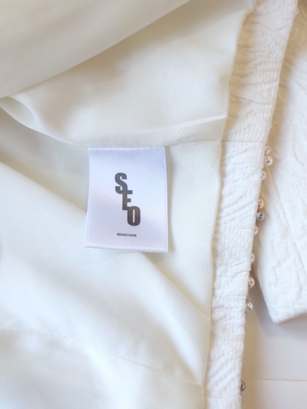 Seooocookie Maria Handmade Pearl Jacket Size Small Crop Cream Feminine K-Fashion - Picture 10 of 11